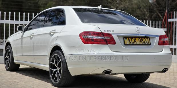 Mercedes-Benz E300 2011 White