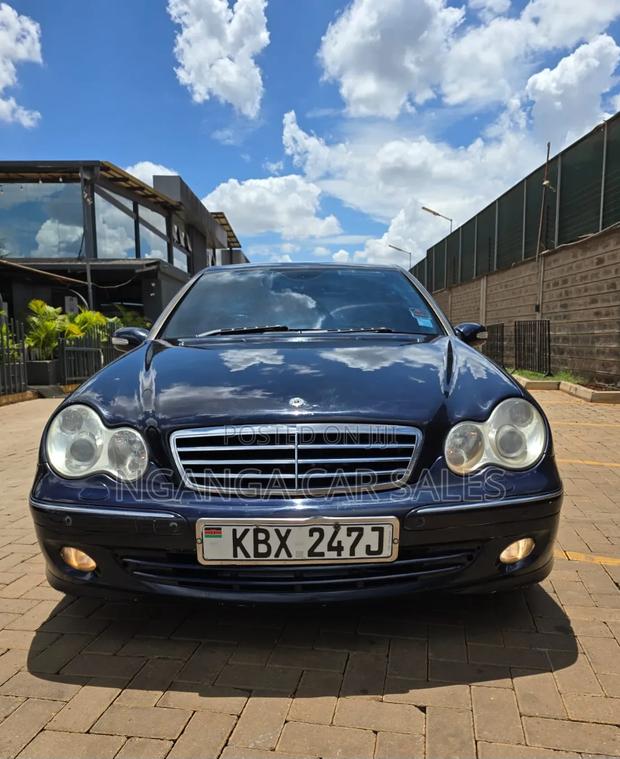 Mercedes-Benz C230 2006 Blue