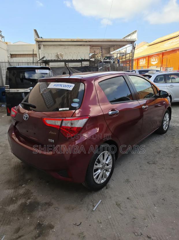 Toyota Vitz 1.5 FWD Hybrid 5dr 2020 Maroon