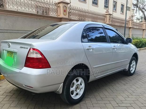 Toyota Corolla 2005 Silver