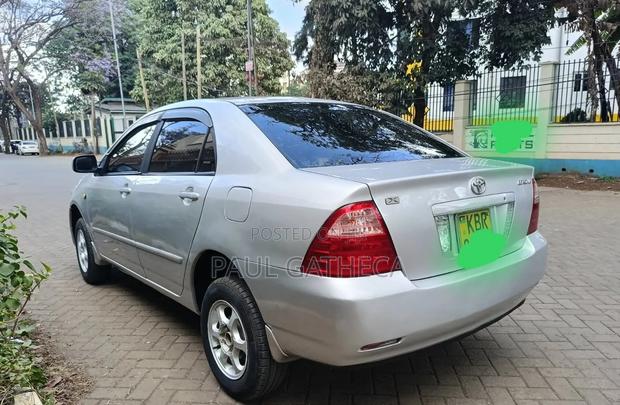 Toyota Corolla 2005 Silver