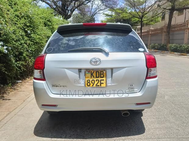Toyota Corolla Fielder 1.5 Petrol FWD 2013 Silver