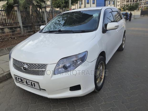 Toyota Corolla Fielder 1.5 Petrol FWD 2008 White