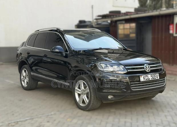Volkswagen Touareg 2013 Black