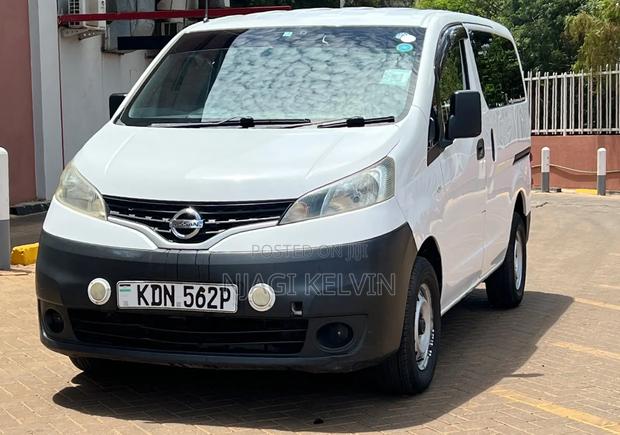 Nissan NV200 2016 White