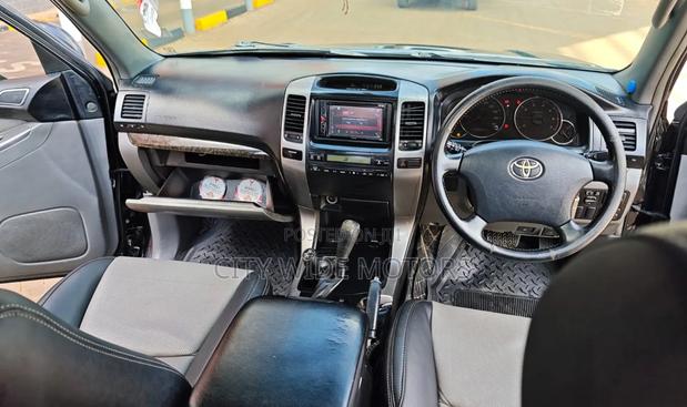 Toyota Land Cruiser Prado 2.7 i 16V 2008 Black