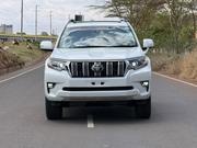 Toyota Land Cruiser Prado 2.8 2019 White for sale