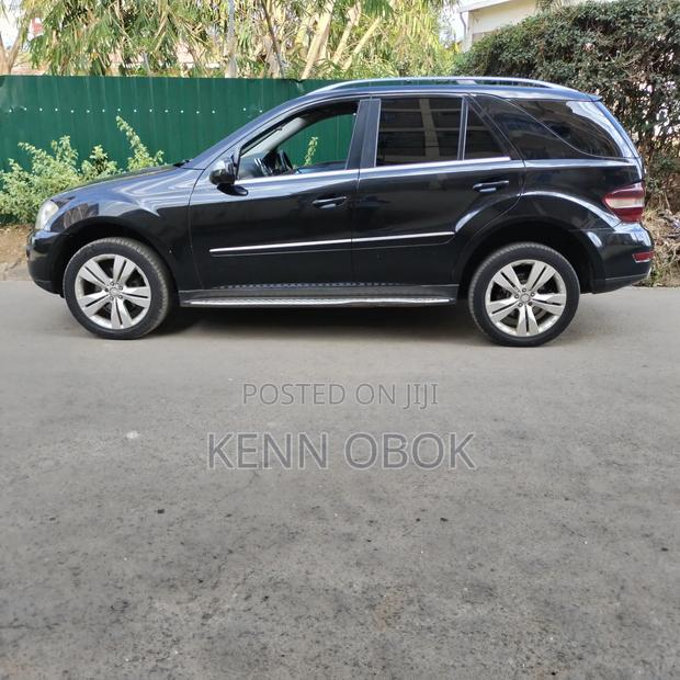 Mercedes-Benz M Class 2009 Black