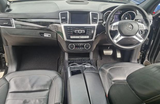 Mercedes-Benz M Class 2014 Gray