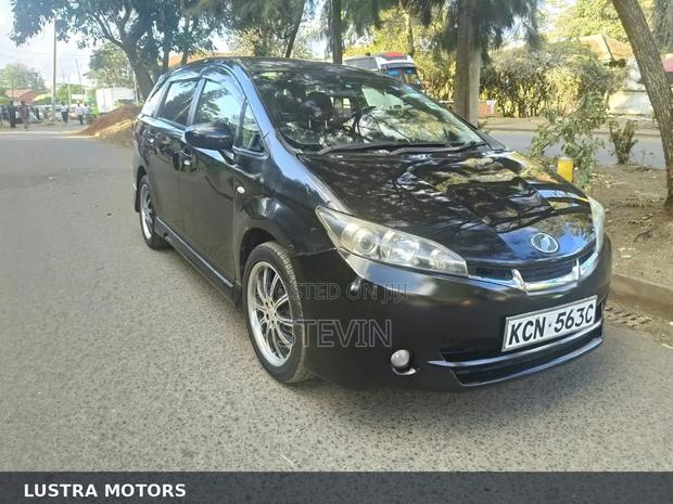 Toyota Wish 2010 Black