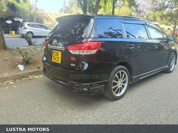 Toyota Wish 2010 Black