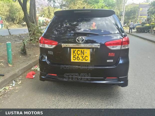 Toyota Wish 2010 Black