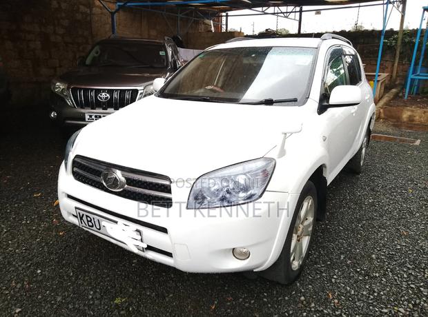 Toyota RAV4 2.0 4x4 2006 White