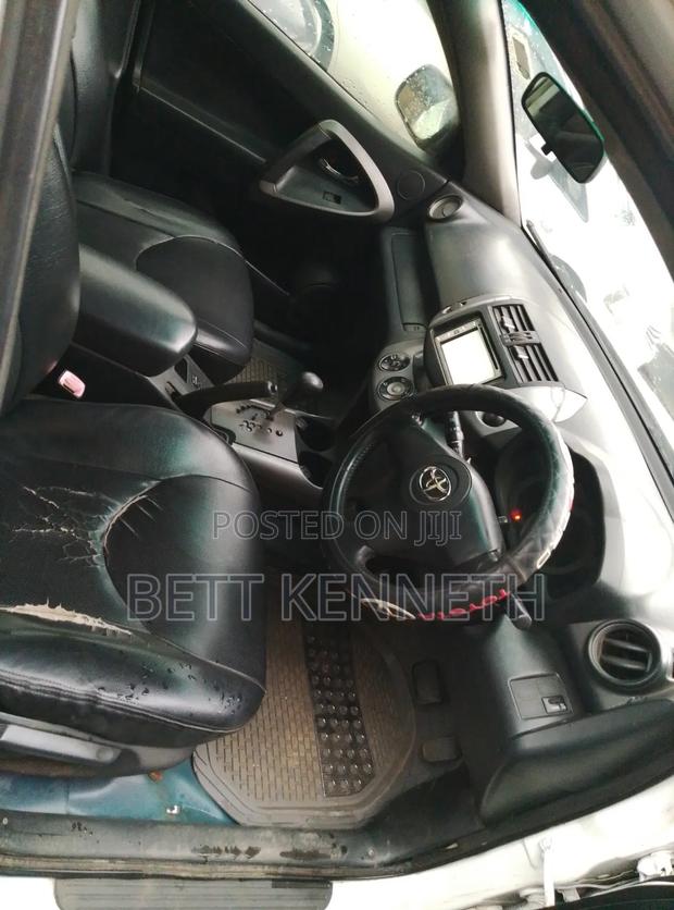 Toyota RAV4 2.0 4x4 2006 White
