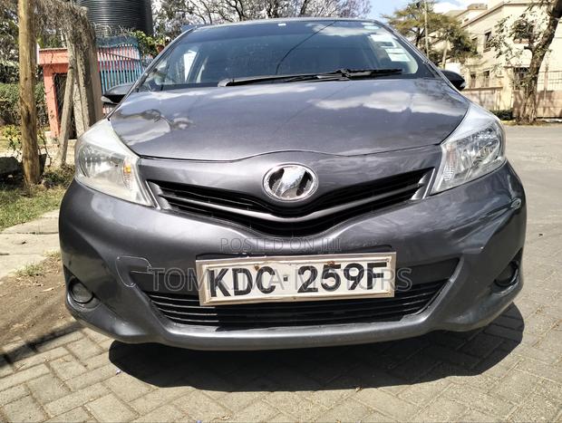 Toyota Vitz 2014 Gray