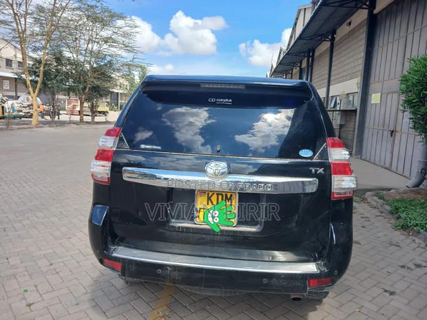 Toyota Land Cruiser Prado 2017 Black