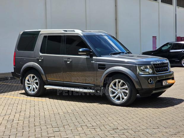 Land Rover Discovery 2016 Gray
