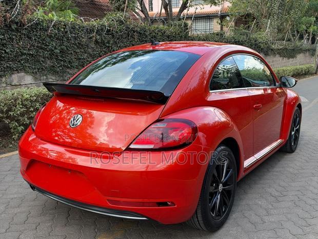 Volkswagen Beetle 2019 Red