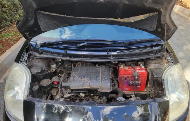 Toyota Vitz 2008 Black