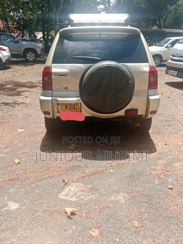 Toyota RAV4 Automatic 2000 Gold
