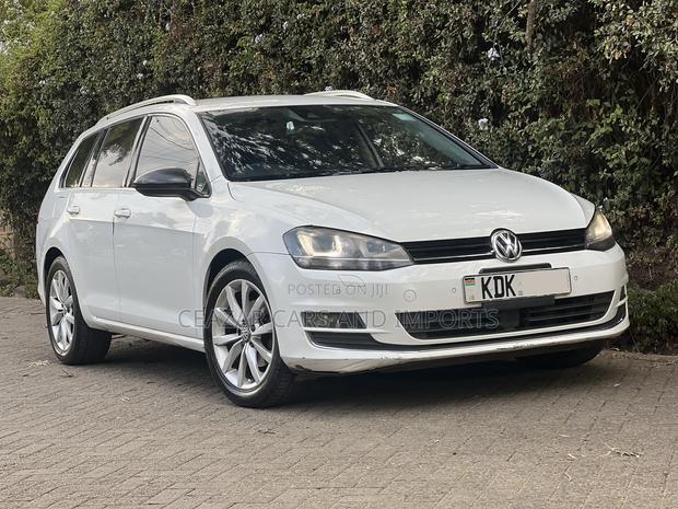 Volkswagen Golf Variant 2016 White