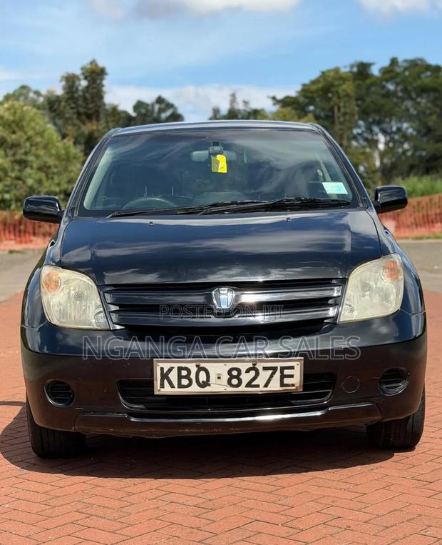 Toyota IST 2007 Black