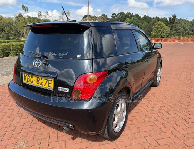 Toyota IST 2007 Black