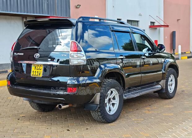 Toyota Land Cruiser Prado 2008 Black