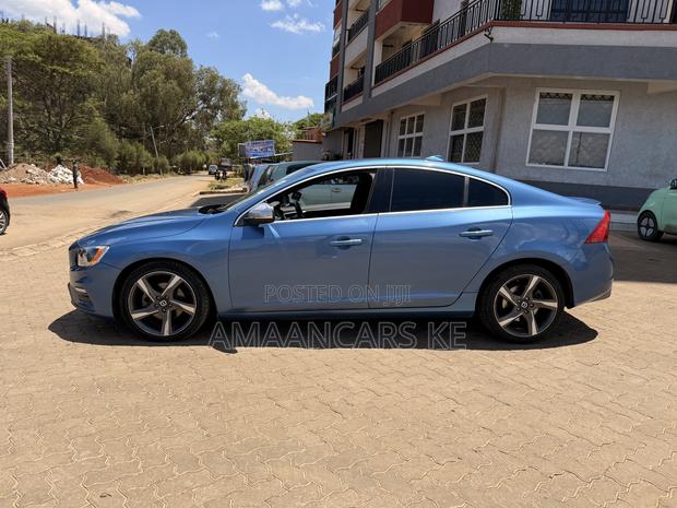 Volvo S60 2014 Blue