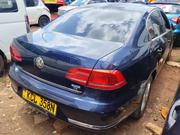 Volkswagen Passat 2013 Blue for sale