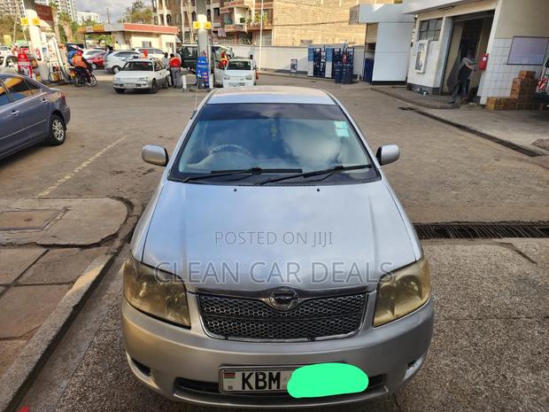 Toyota Corolla 2005 Silver