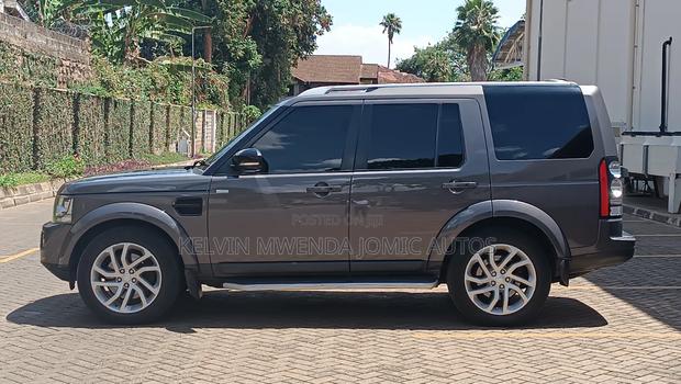 Land Rover Defender 2016 Gray