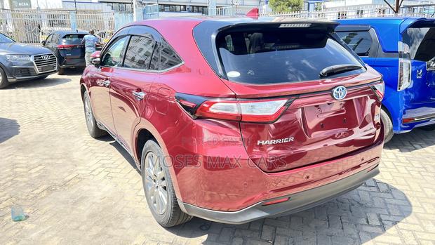 Toyota Harrier 2.5 Hybrid 4WD 2019 Maroon