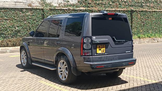 Land Rover Defender 2016 Gray