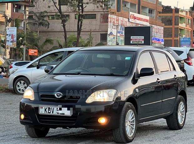 Toyota Corolla RunX 2006 Black
