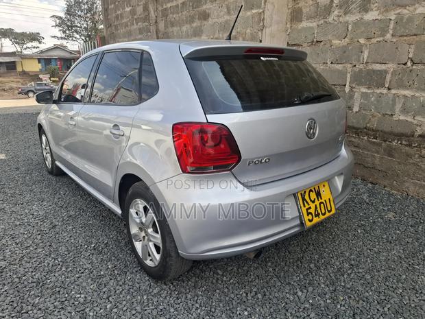 Volkswagen Polo 1.2 TSI 2012 Silver