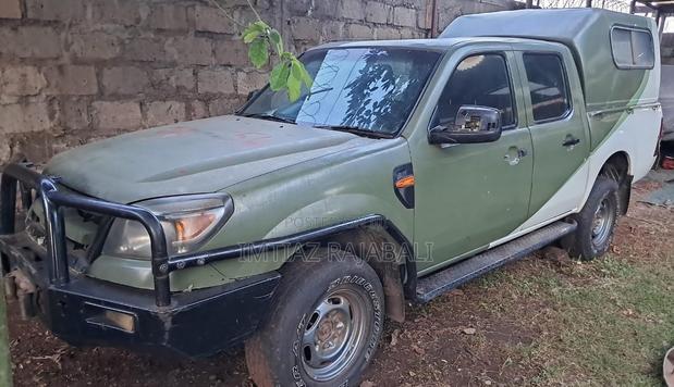 Ford Ranger 2010 Green