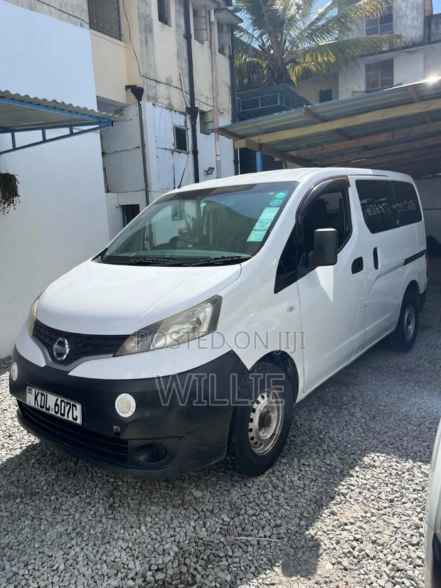 Nissan NV200 2016 White