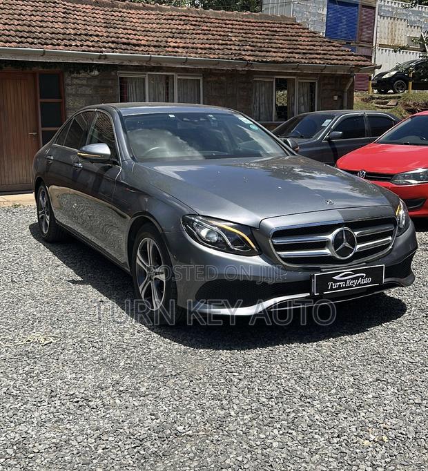 Mercedes-Benz E200 2019 Gray