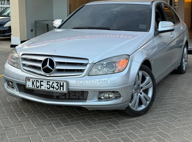 Mercedes-Benz E200 2011 White