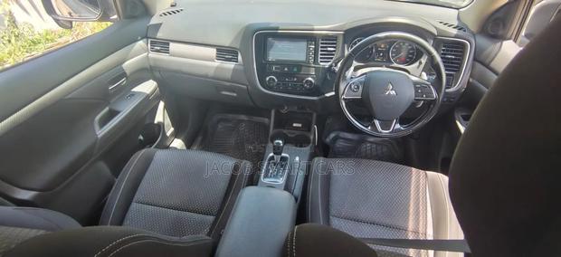 Mitsubishi Outlander 2015 Gray