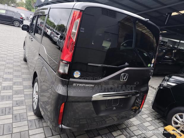 Honda Stepwgn 2019 Gray