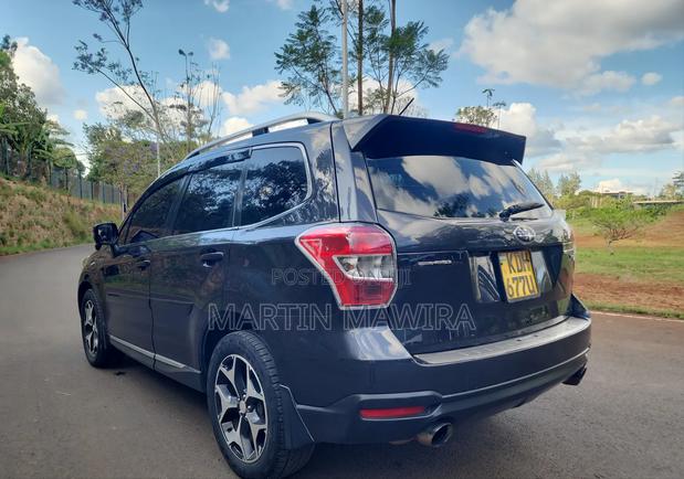 Subaru Forester 2015 Gray