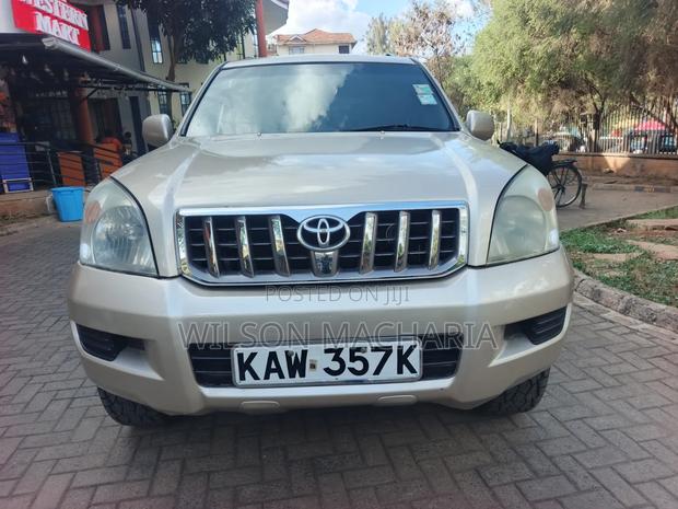Toyota Land Cruiser Prado 2006 Beige