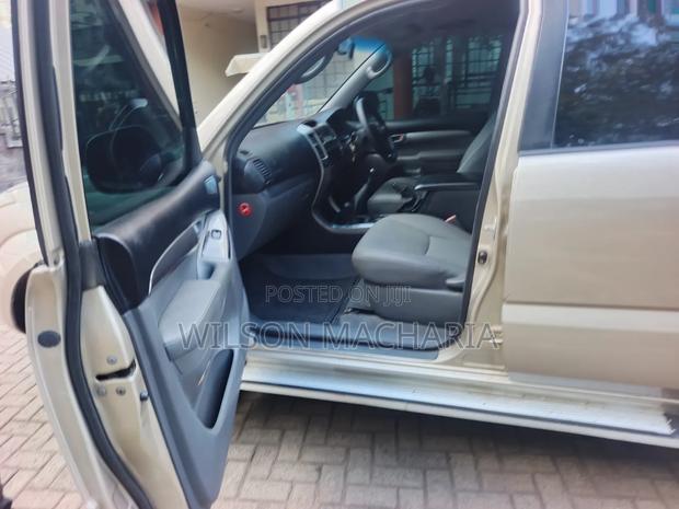Toyota Land Cruiser Prado 2006 Beige