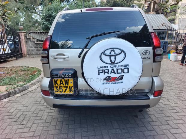Toyota Land Cruiser Prado 2006 Beige